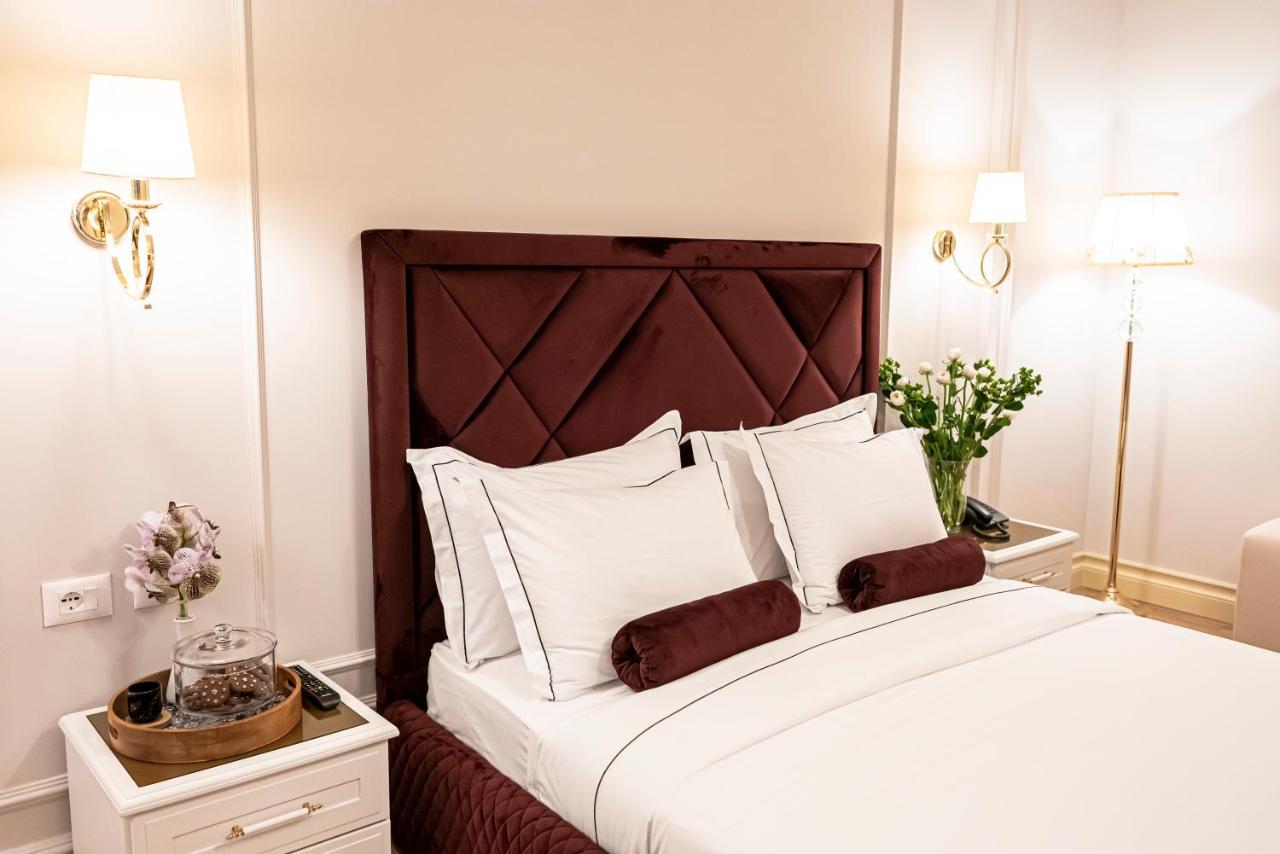 Deluxe Double Room,1469033561:JPEG